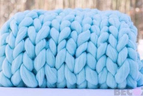 DIY KNIT Kit,35x60, Giant Knitting Needles & Merino Wool Yarn