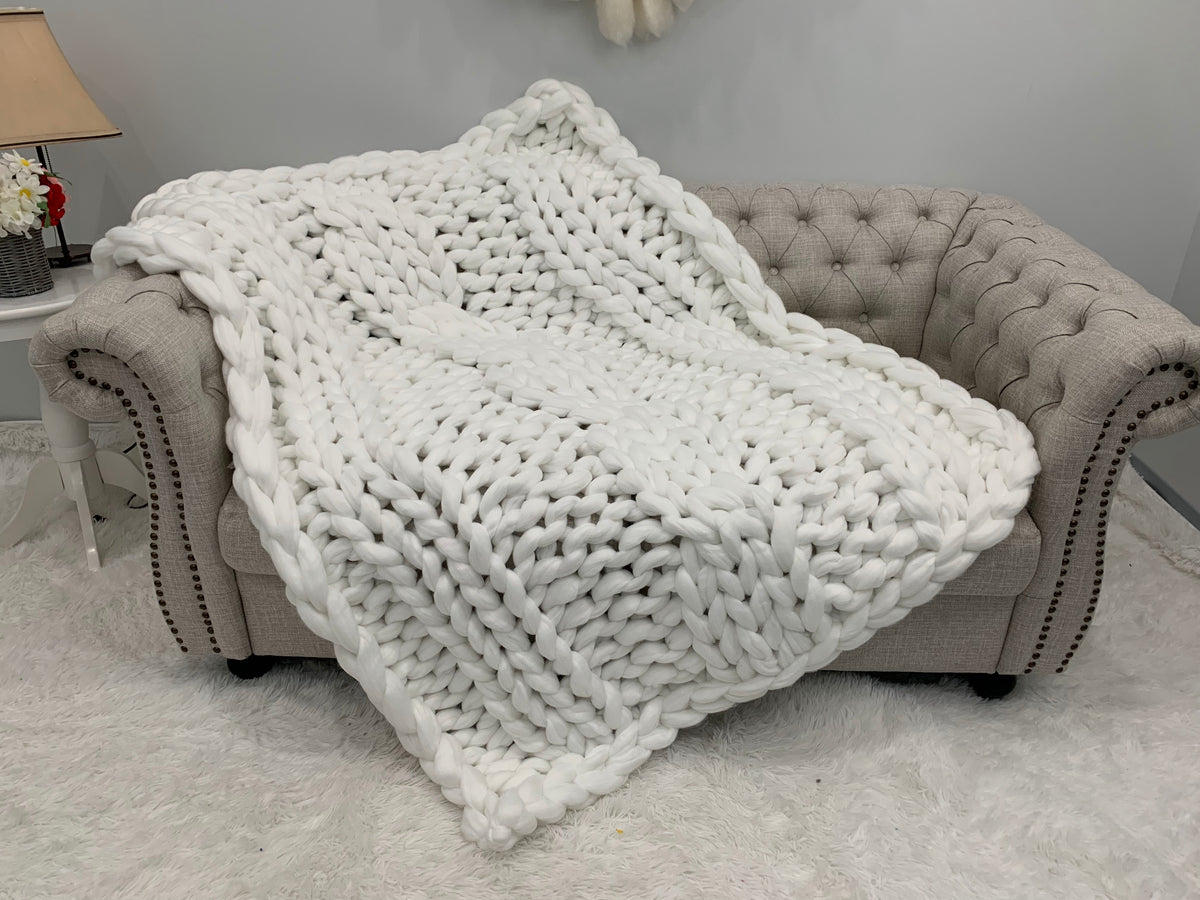 Vegan Blanket, Cable Pattern BeCozi