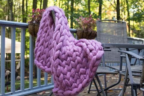 DIY Knit Kit for a blanket 40x60. Merino Wool & Giant Knitting Needles –  BeCozi