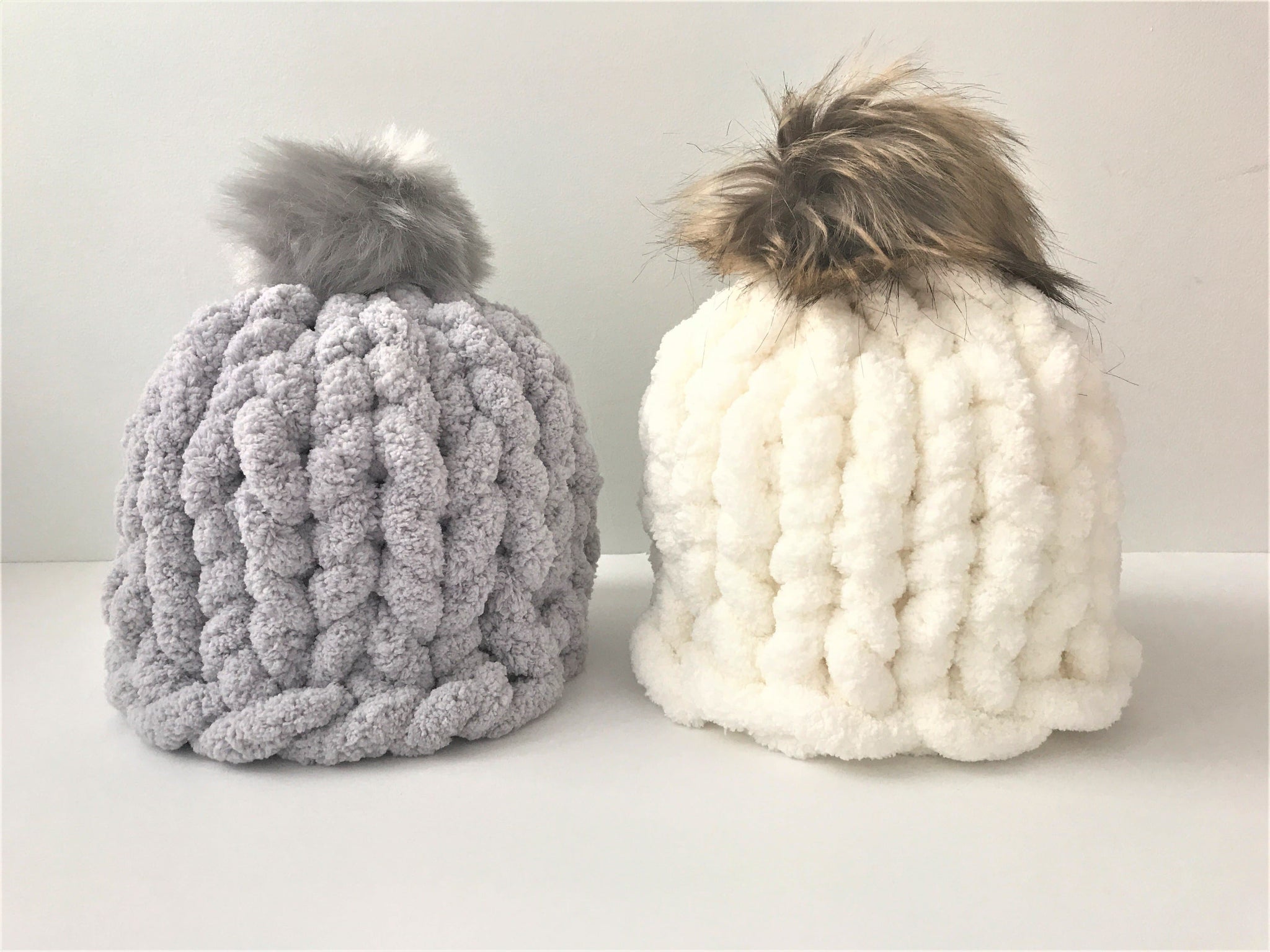 DIY Kit, Hat with pom pom, Chunky chenille yarn – BeCozi