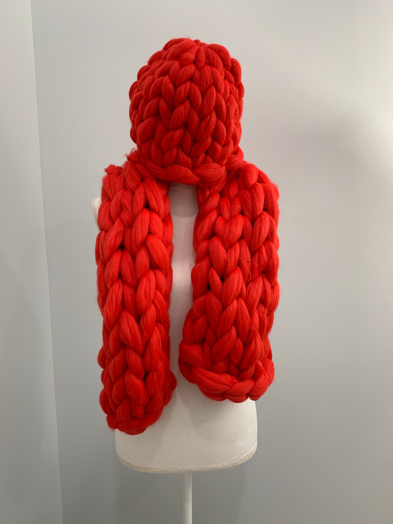  Black Red White Polyester Knit Yarn Soft Warm Yarn Weaving  Crochet Craft Yarns for Sweater Scarf Hat 400g