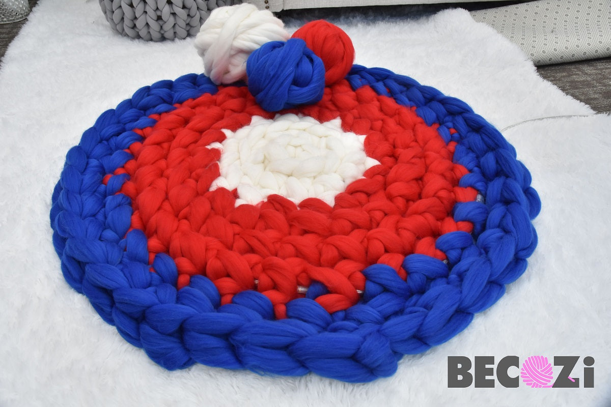 Chunky Knit Decor - Cute Round Rug from Merino Wool