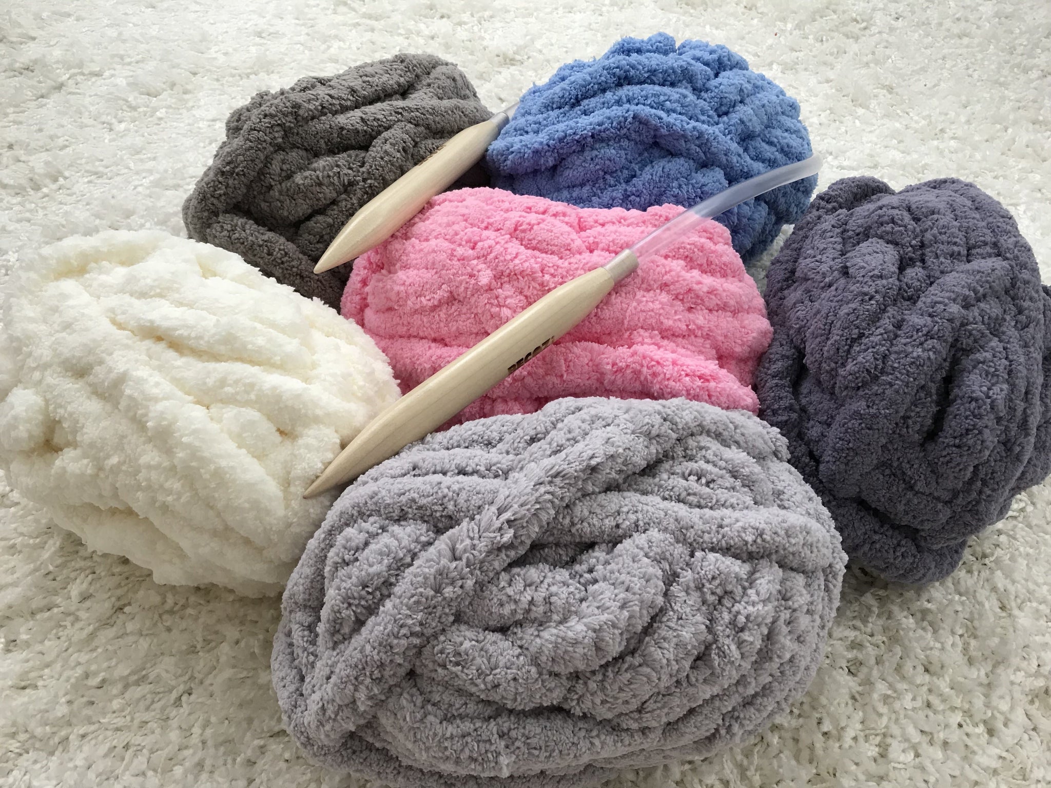 Biggest Collection of Chunky Yarn for Hand Knitting – BeCozi